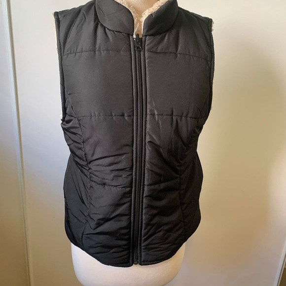 TRUE GRIT VEST - Picture 2 of 8